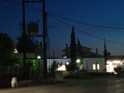 καμένη λάμπα κέντρο υγείας Ιστιαίας