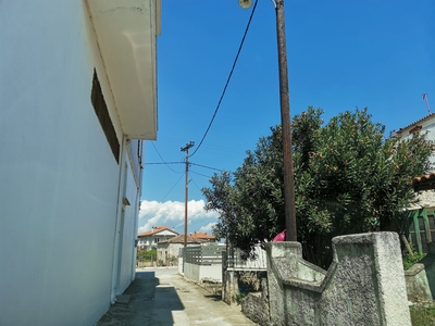 Καμένες λάμπες Ιστιαία