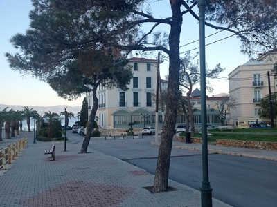 Λειπουν τα λαμπογυαλα