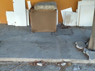 ΚΑΡΕΚΛΑ & ΜΕΛΑΜΙΝΕΣ