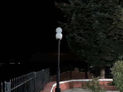 Καμένα Φωτιστικα Κρυονεριτης