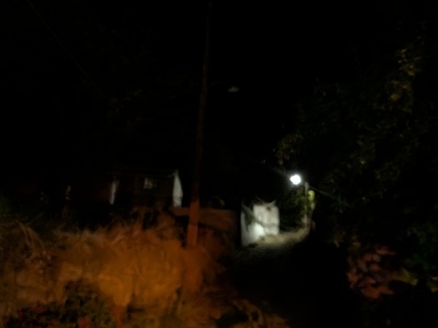 Καμένη παλιά λάμπα Μηλιές